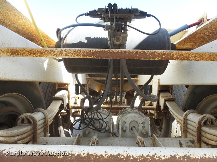 image for item DC3874 2012 Construction Specialist Packmule BDT-40 bottom dump trailer