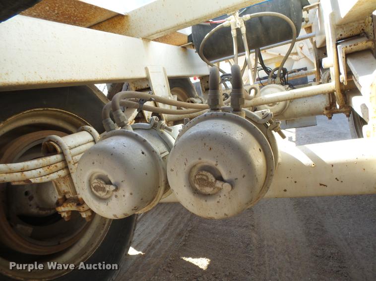 image for item DC3874 2012 Construction Specialist Packmule BDT-40 bottom dump trailer