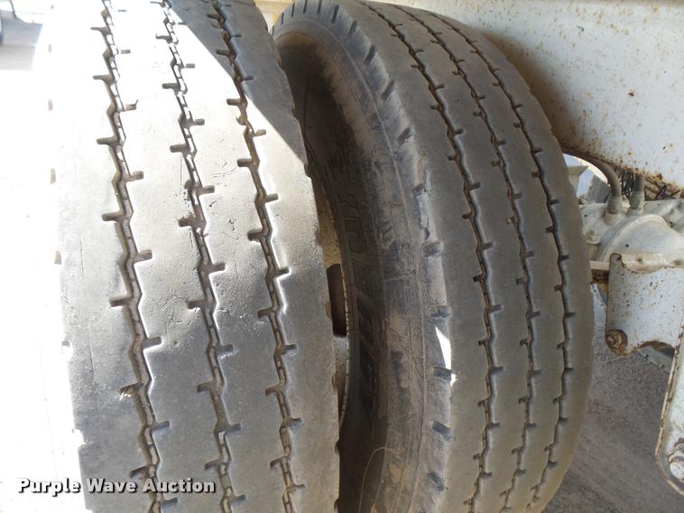 image for item DC3874 2012 Construction Specialist Packmule BDT-40 bottom dump trailer