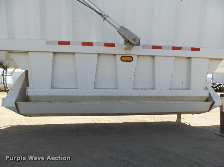 image for item DC3875 2012 Construction Specialist Packmule BDT-40 bottom dump trailer