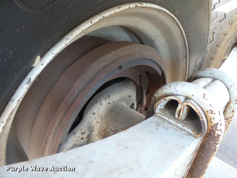 image for item DC3875 2012 Construction Specialist Packmule BDT-40 bottom dump trailer