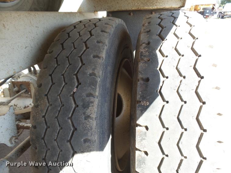 image for item DC3875 2012 Construction Specialist Packmule BDT-40 bottom dump trailer