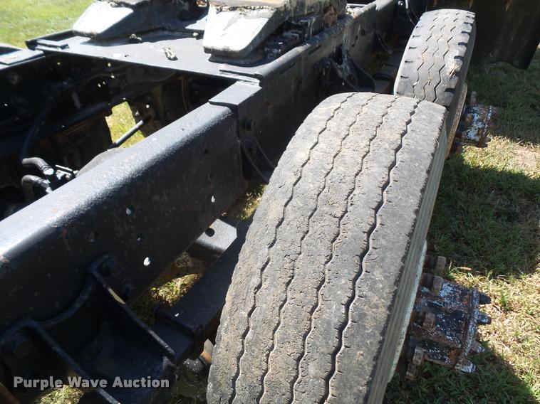 image for item DC5364 1982 International Transtar 4300 semi truck