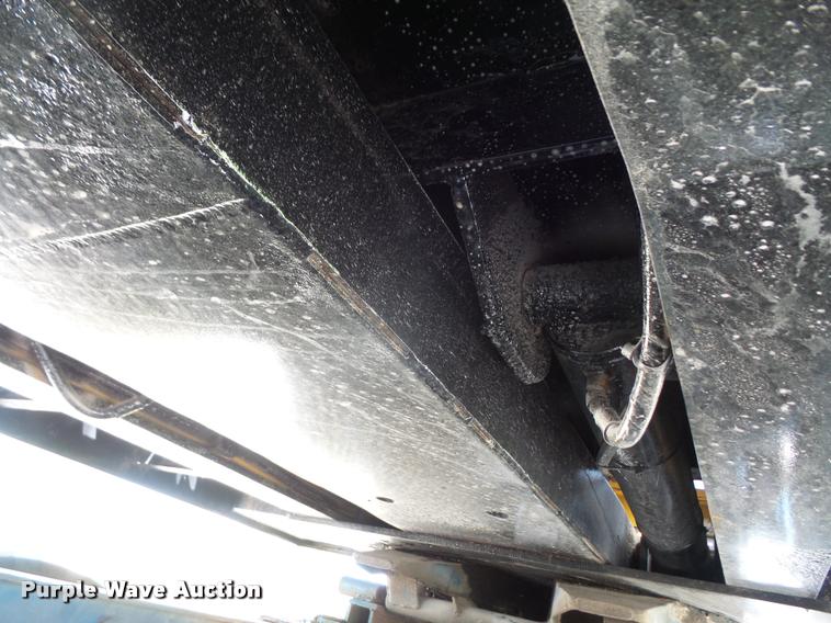 image for item DC5393 2005 Ledwell LW48HS2 tilt deck equipment trailer