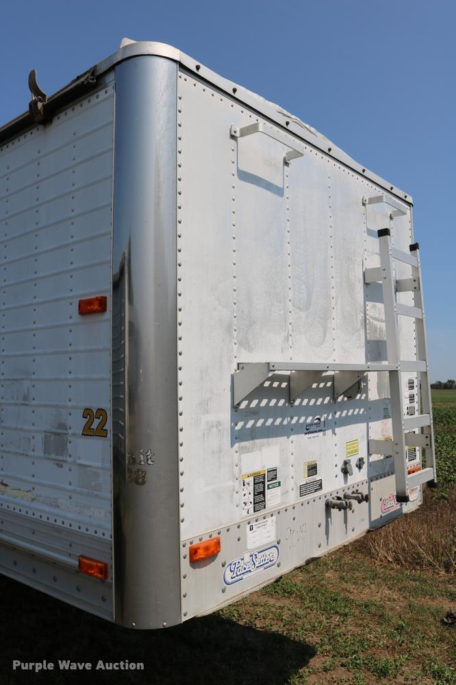 image for item DD0169 1999 Wilson DWH 400 Pace Setter double hopper grain trailer