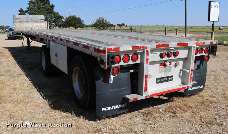 image for item DD0221 1998 Ravens 1750H69 flatbed trailer