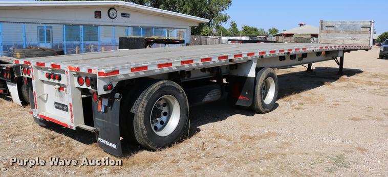 image for item DD0221 1998 Ravens 1750H69 flatbed trailer