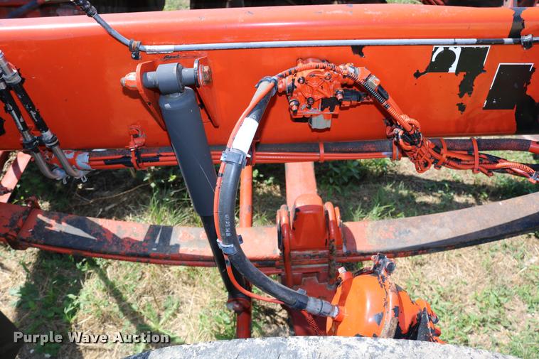 image for item DD0222 2011 Kenworth T660 front end