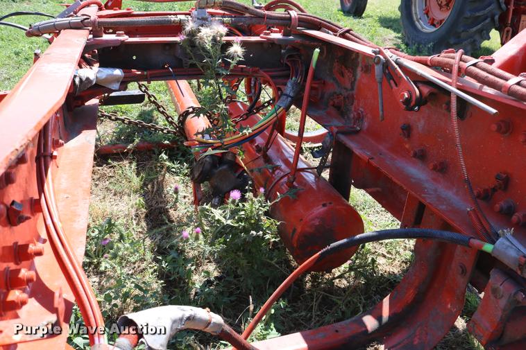 image for item DD0222 2011 Kenworth T660 front end