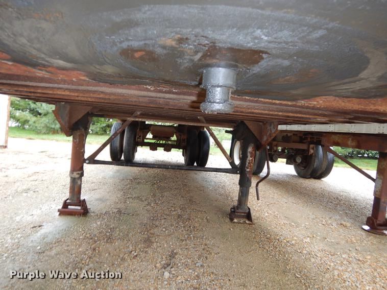 image for item DD0816 1985 Strick dry van trailer