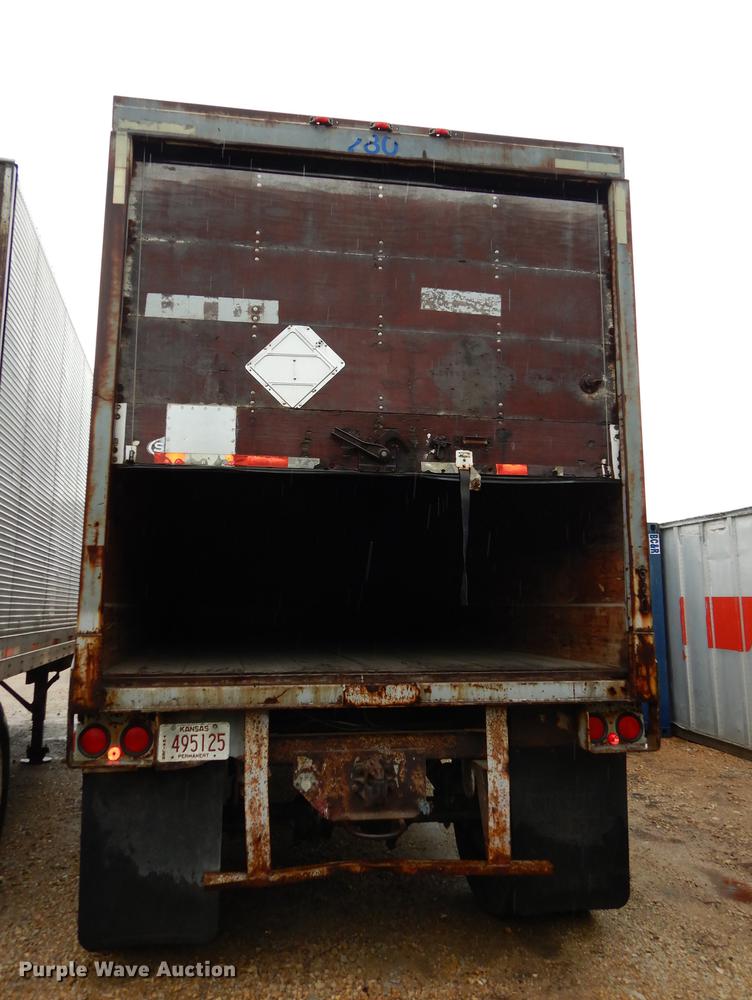image for item DD0816 1985 Strick dry van trailer