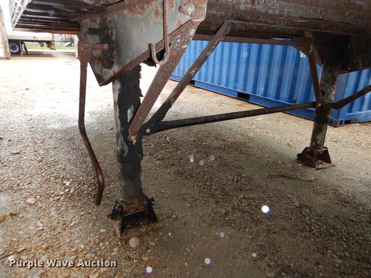 image for item DD0816 1985 Strick dry van trailer