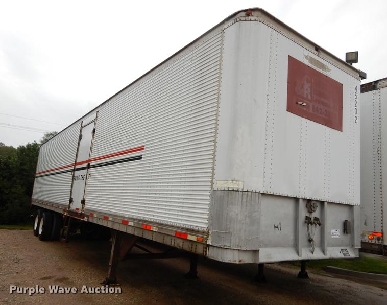 image for item DD0821 1984 Trailmobile dry van trailer