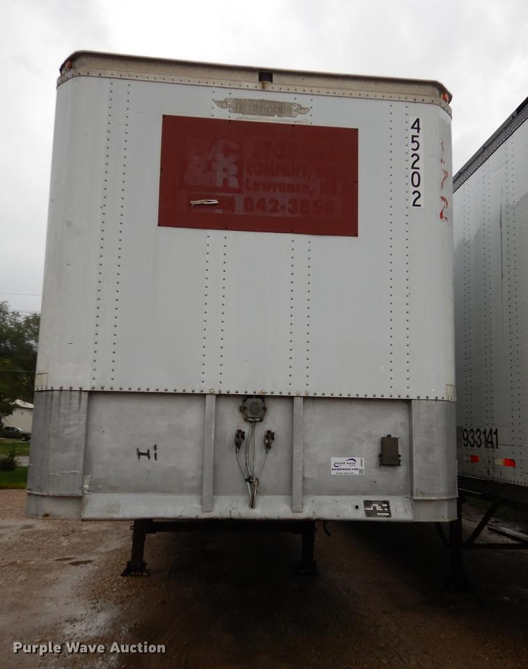 image for item DD0821 1984 Trailmobile dry van trailer