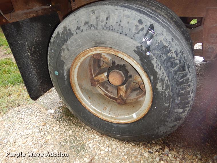 image for item DD0823 1989 Dorsey dry van trailer