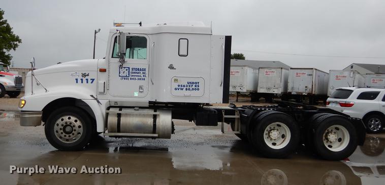 image for item DD0824 1998 Eagle 9400 semi truck