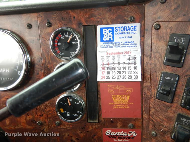 image for item DD0824 1998 Eagle 9400 semi truck