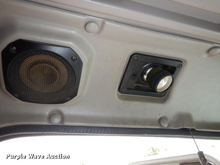 image for item DD0824 1998 Eagle 9400 semi truck