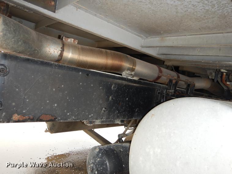 image for item DD0824 1998 Eagle 9400 semi truck