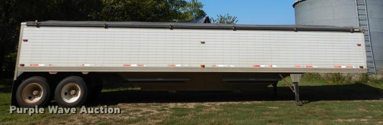 image for item DD0843 1999 Timpte Super Double Hopper grain trailer