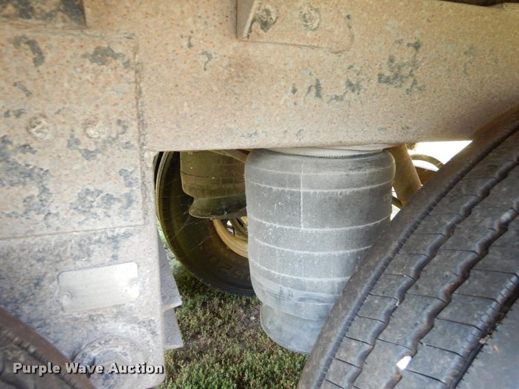 image for item DD0843 1999 Timpte Super Double Hopper grain trailer