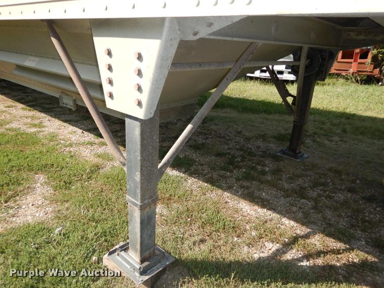 image for item DD0843 1999 Timpte Super Double Hopper grain trailer
