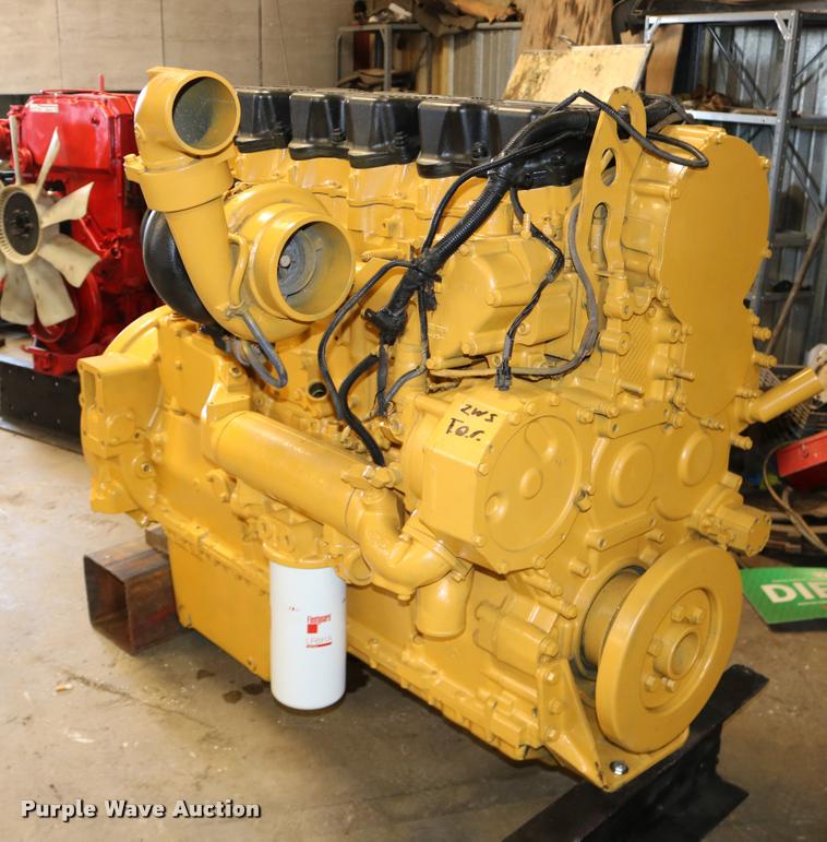 Caterpillar 2WS six cylinder turbo diesel engine in Russell, KS Item