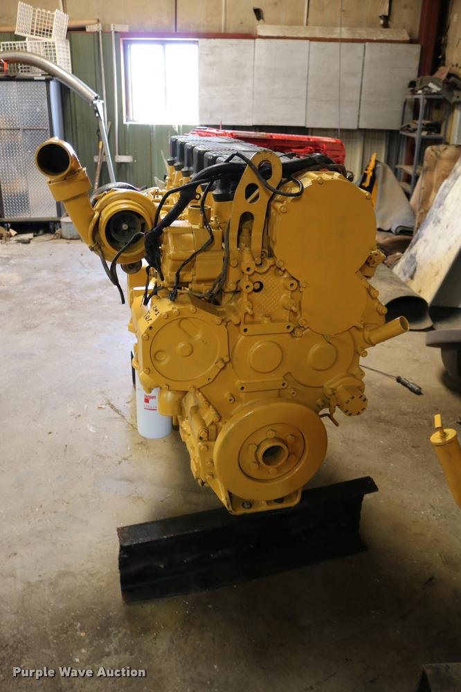 Caterpillar 2WS six cylinder turbo diesel engine in Russell, KS Item