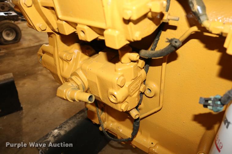 image for item DM9259 Caterpillar 2WS six cylinder turbo diesel engine