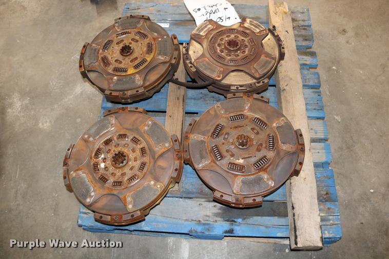 image for item DM9262 (4) clutches