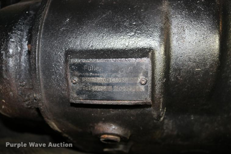 image for item DM9264 Eaton Fuller 9451-RTO-14613R 13 speed manual transmission
