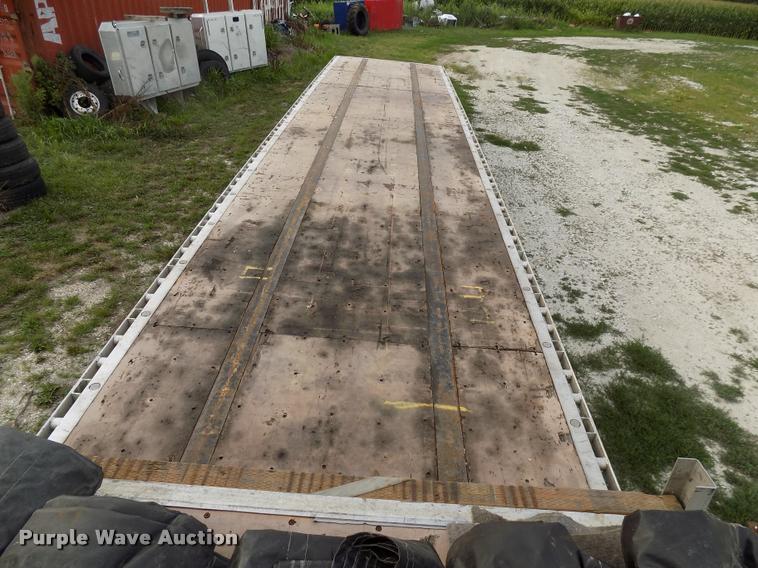 image for item DP9958 2009 Wilson CFD-900 drop deck equipment trailer