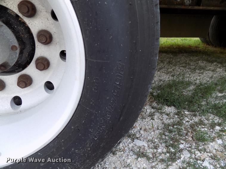 image for item DP9958 2009 Wilson CFD-900 drop deck equipment trailer