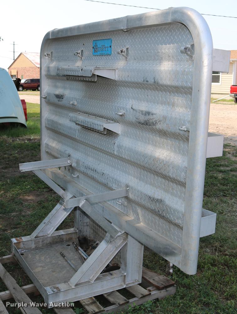 image for item DW9771 Merritt headache rack