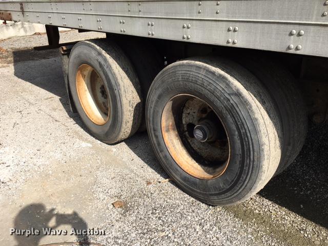 image for item G1441 1995 Fruehauf dry van trailer