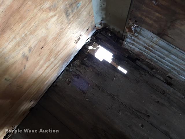 image for item G1442 1987 Dorsey dry van trailer