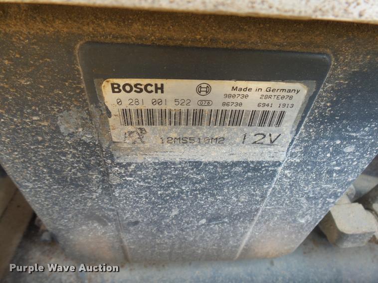 image for item J5436 1999 Mack CH613 semi truck