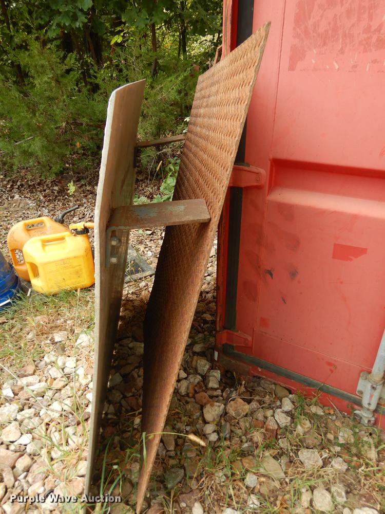 image for item BY9961 (2) loading dock ramps