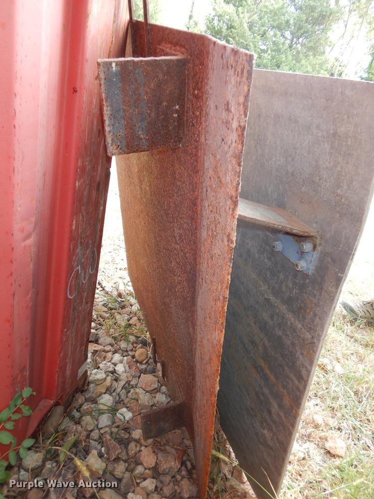 image for item BY9961 (2) loading dock ramps