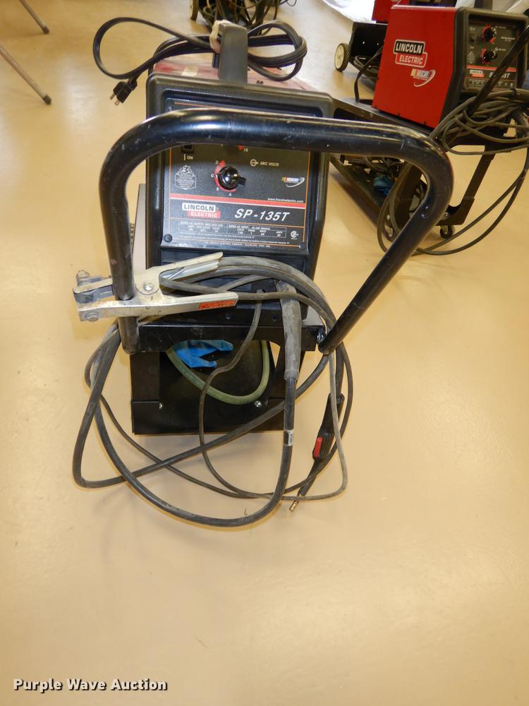 Lincoln Electric SP135T wire feed welder in Manhattan, KS Item