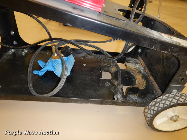 image for item BY9997 Lincoln Electric SP-135T wire feed welder