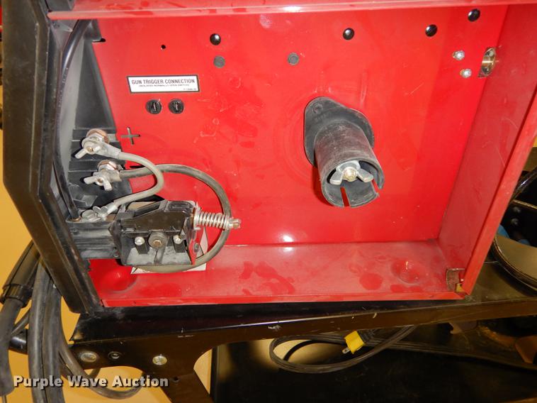image for item BY9998 Lincoln Electric SP-135T wire feed welder