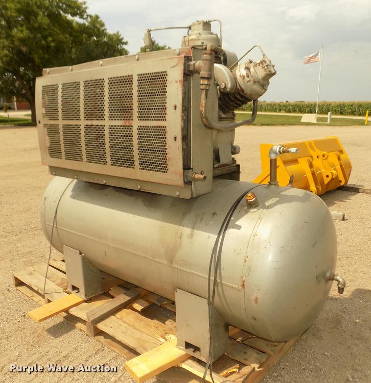 image for item DA3098 Ingersoll Rand 25T2 air compressor
