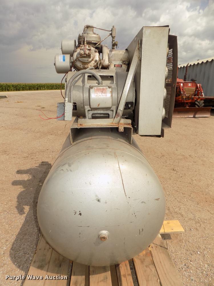 image for item DA3098 Ingersoll Rand 25T2 air compressor