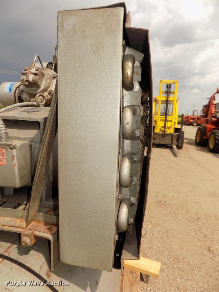 image for item DA3098 Ingersoll Rand 25T2 air compressor