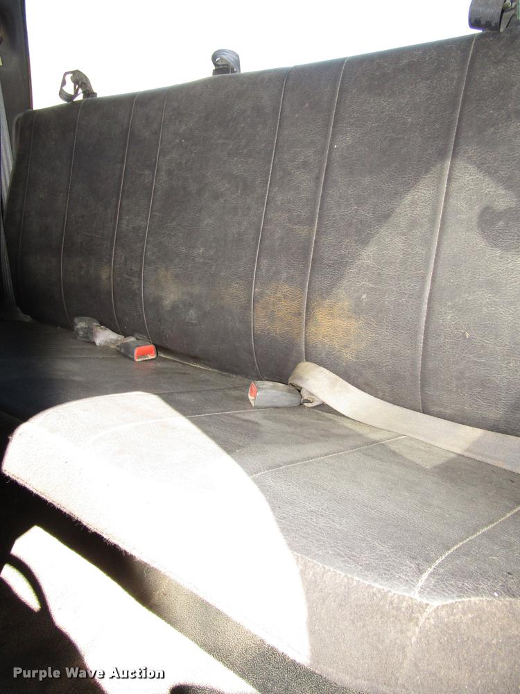 image for item DA3130 2001 Dodge Ram 2500 pickup truck