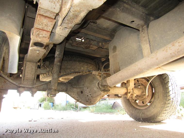 image for item DA3130 2001 Dodge Ram 2500 pickup truck