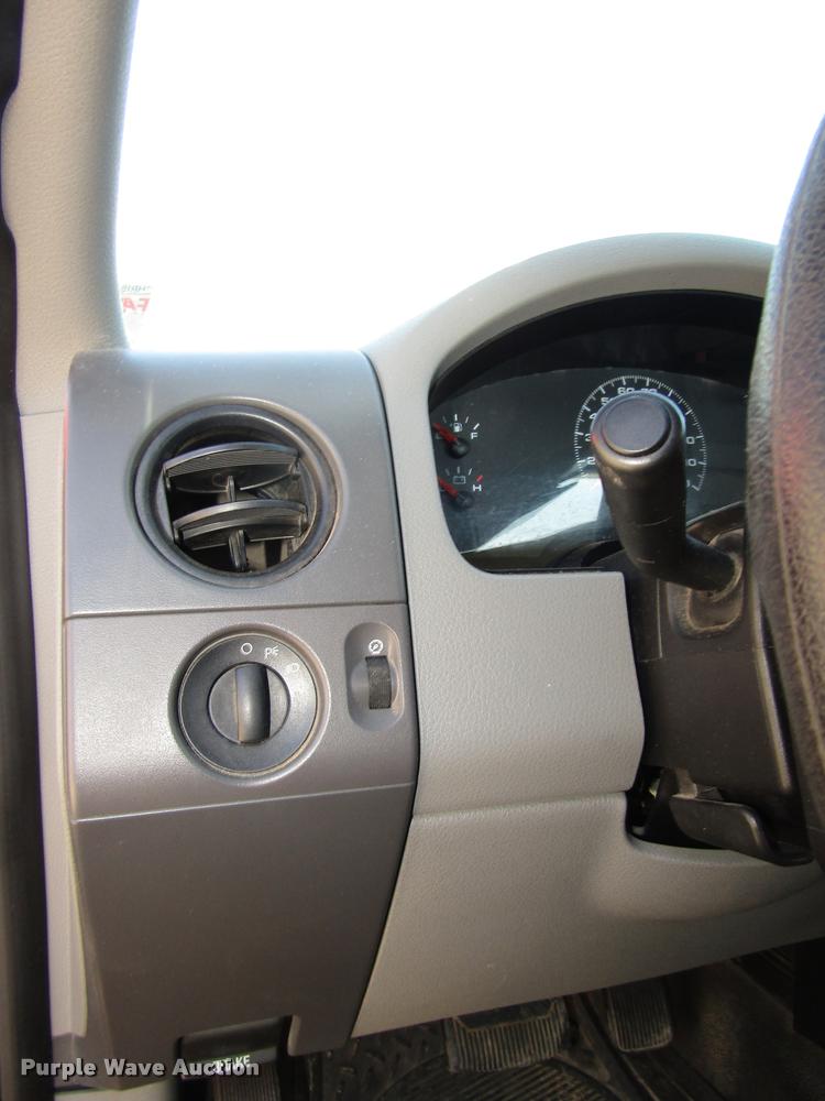 image for item DA3133 2007 Ford F150 Ext. Cab pickup truck