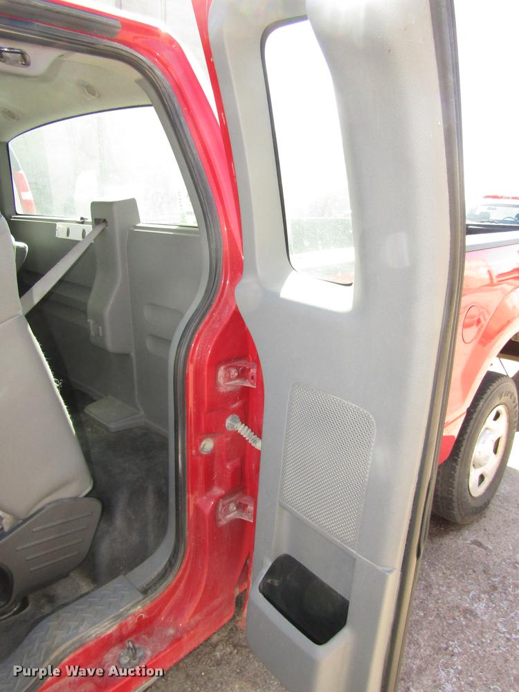 image for item DA3133 2007 Ford F150 Ext. Cab pickup truck