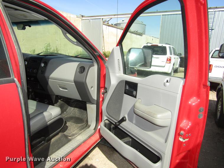 image for item DA3133 2007 Ford F150 Ext. Cab pickup truck